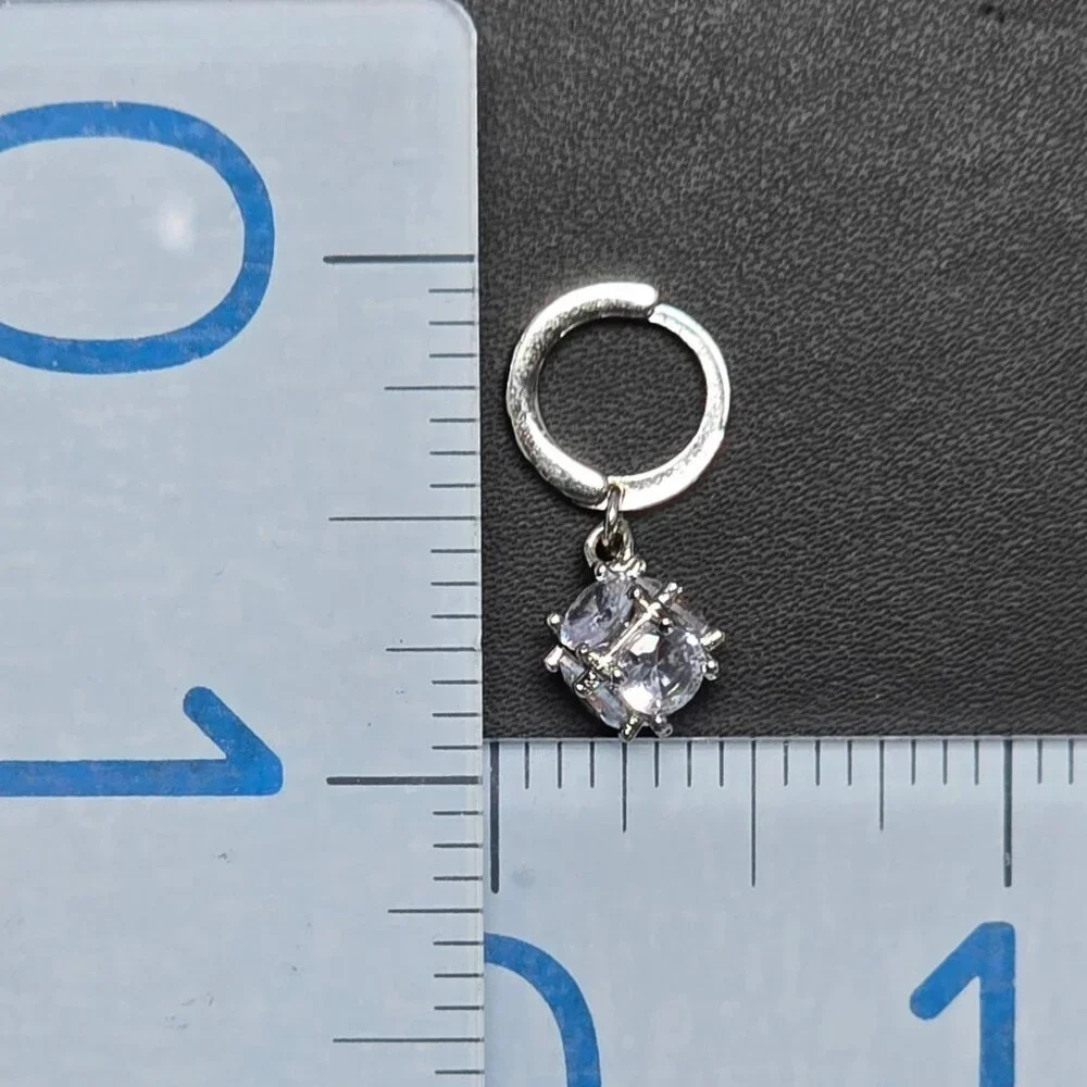 N/A these earrings